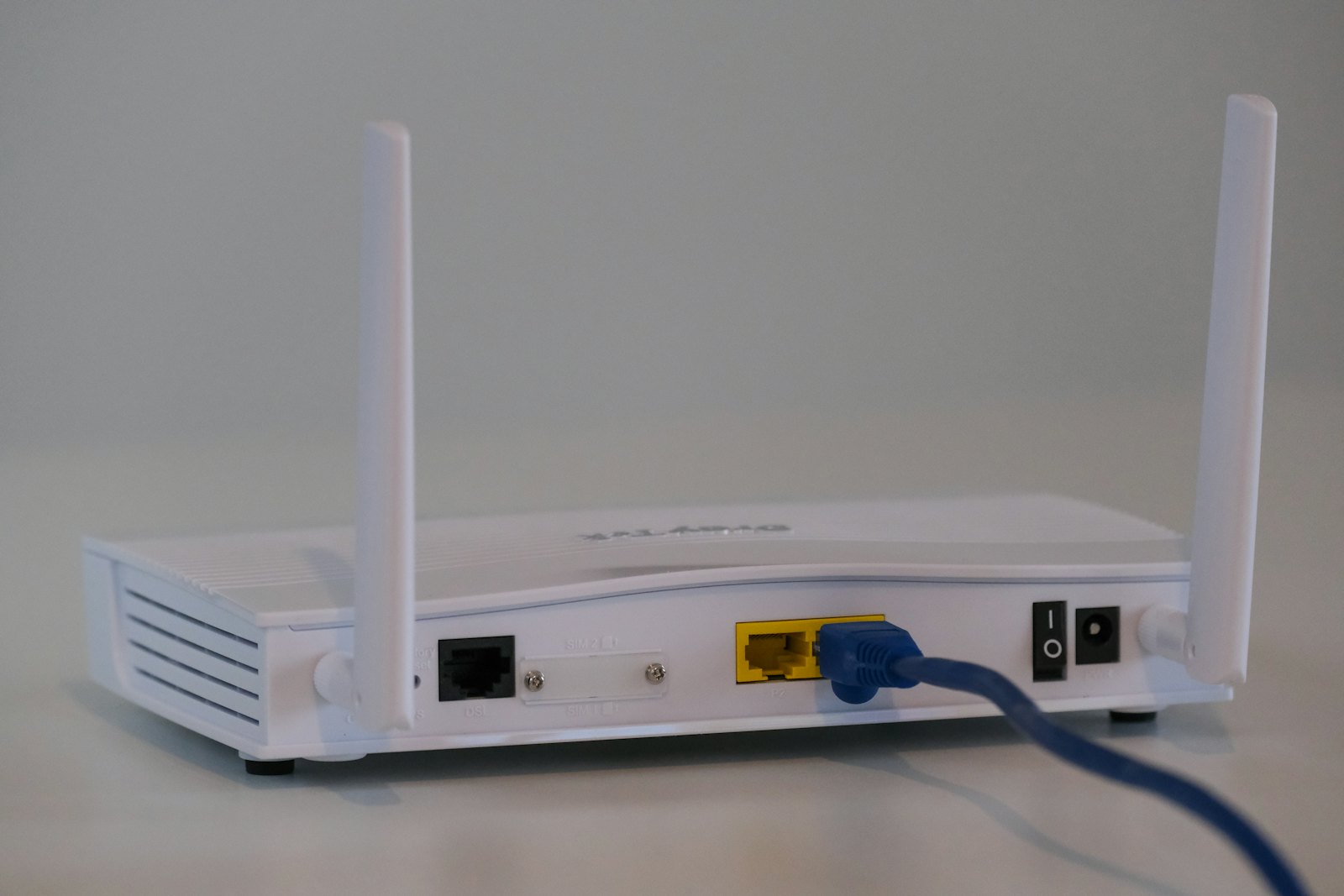 BiDi Optical Modules: Doubling Capacity on the Same Fiber
